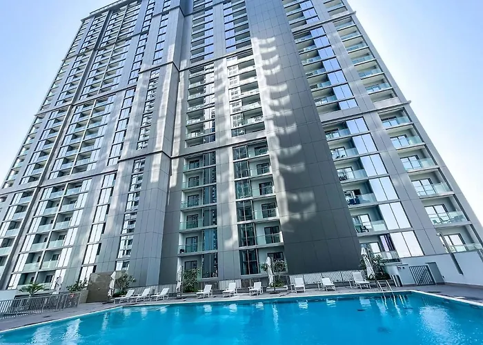 Stay By Latinem Luxury 1Br Plus Study Holiday Home Cv B112 Near Burj Khalifa